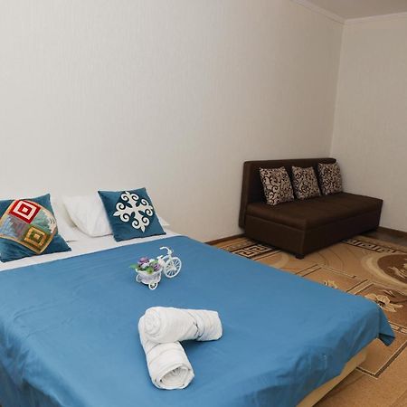 דירות אלמטי Reliablehouse 2-Х Комнатная Квартира В Центре מראה חיצוני תמונה